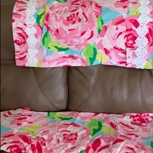 Duvet and pillow shams